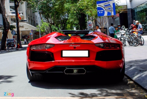 Aventador zing 7